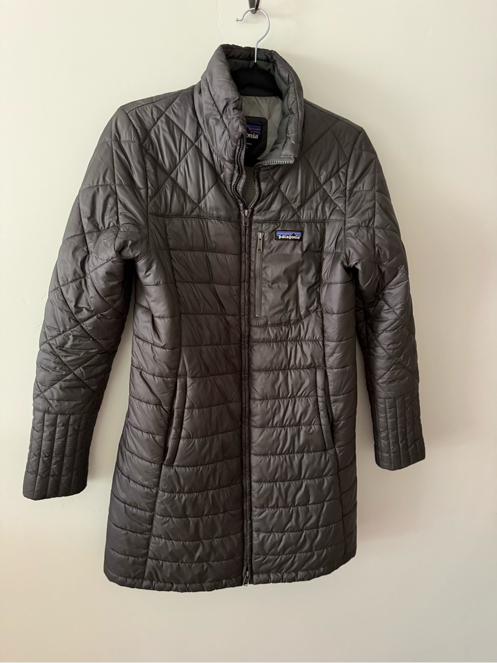 Patagonia Women's Quilted Long Puffer Jacket — Dark Gray